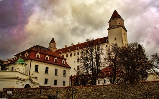 Prečo je Bratislava ideálna na rozlúčku so slobodou